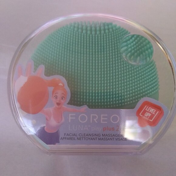 Foreo Luna Play Plus 2 Facial Cleansing Massager- NWT- in box - Picture 2 of 4